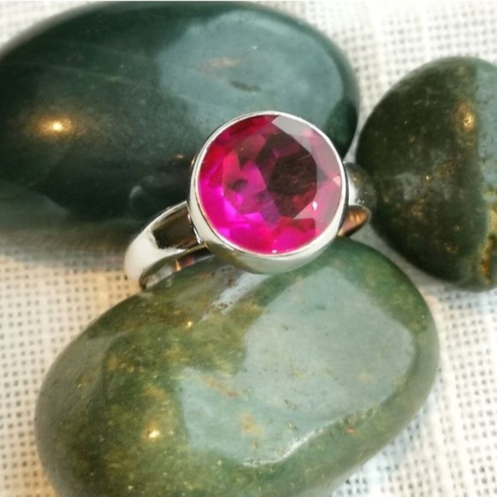HOST PICK !!! NEW Sterling silver rubellite ring size 6